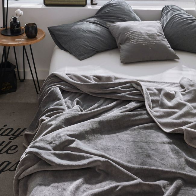 HOYO超柔法兰绒毯（1.8*2m）柔软舒适带来的贴心温暖