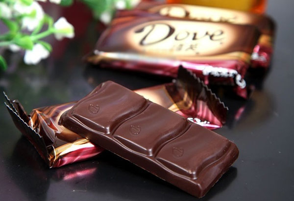 你爱我吗?原来德芙的故事着么凄美