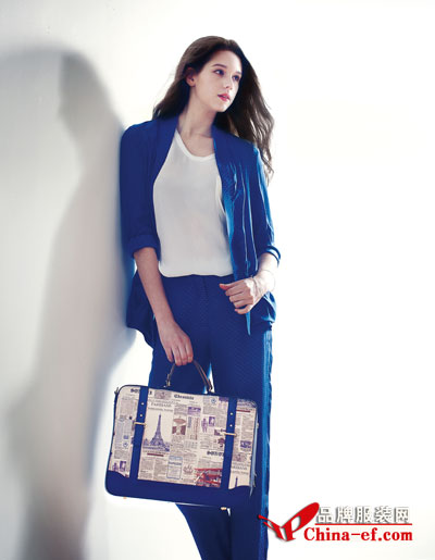 凡亿格品牌<em>箱包</em> 2014<em>少女</em>时代风潮劲吹时尚界