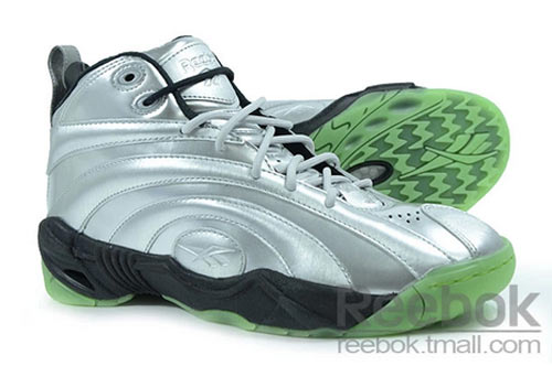 经典重温 Reebok锐步男子科技篮球鞋系列