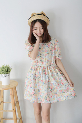 夏季碎花裙气质搭配 打造<em>萌妹子</em>style-中国品牌
