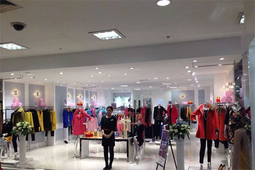 sevablm施华布朗东营振华商厦新店完美展现-中国品牌