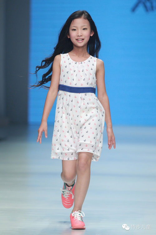 特步儿童夏季新品石狮国际时装周首发布