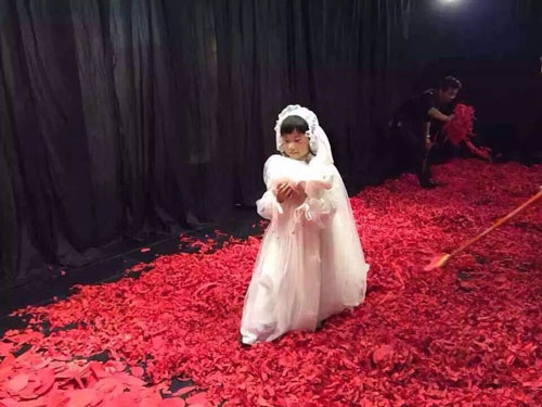 祝贺淑女屋女装品牌2015冬季新品发布会完美