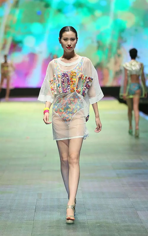 2015-05-13 17:00:00  2015春夏泳装流行趋势是多样化的,安莉芳集团携