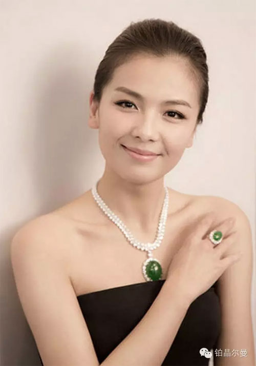 铂晶尔曼:女人必知你的年龄段适合戴彩宝长能女生一年多高图片