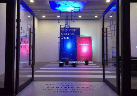 esons2016冬季新品发布会巴黎女郎