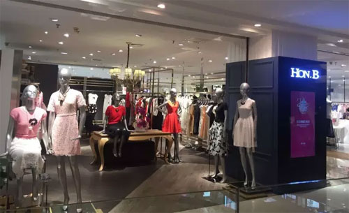 热烈祝贺HON.B(红贝缇)西安开元店26天业绩突