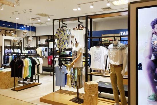 引领四川时尚潮流 祝贺它钴男装品牌四川加盟