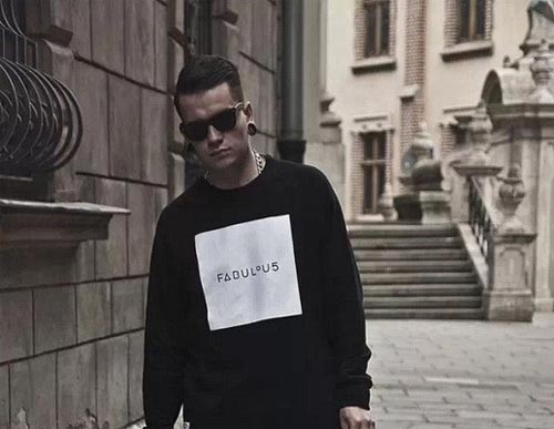 入秋百搭 首选骨灰级的黑白单品!