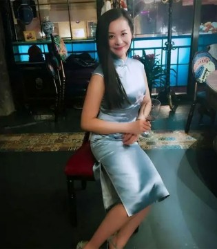 水润天青,搭配,旗袍