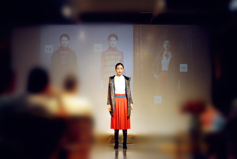 瓦纱丽女装2017秋冬新品发布会(图3)