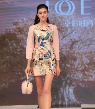 卓影,秋冬新品发布,工行合作