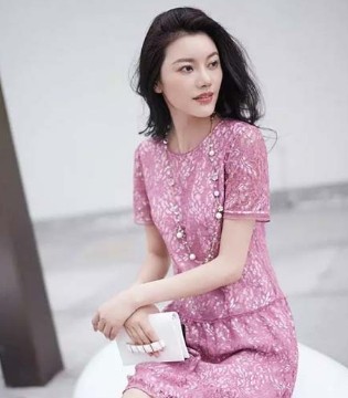 针织棉连衣裙,《欢乐颂》