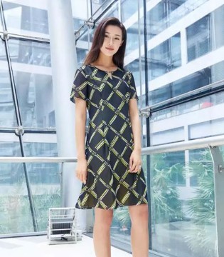 娜尔思,连衣裙