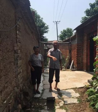 范可儿,龙凤胎姐弟