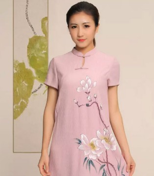 华艺嘉年,服装设计