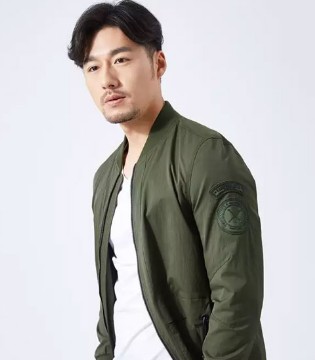 澳洋男装,西装,英伦风军绿色