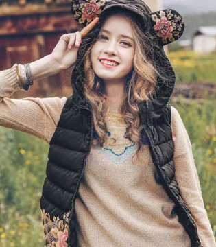 裂帛,秋冬新品,羽绒服,搭配,印花