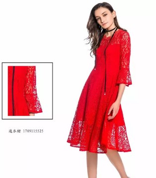 短款棒球服棉衣,周冬雨,蕾丝连衣裙,一字领
