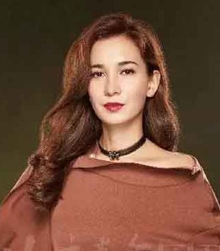shes配饰,时尚精美配饰,卢靖姗