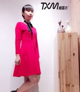 檀香木,2017秋冬款女装,条纹