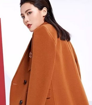 佳纷女装,毛呢大衣,洗涤,熨烫,橡胶手套