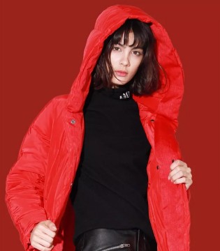 真我永恒,ME FOREVER,女装,格子大衣,红色羽绒服