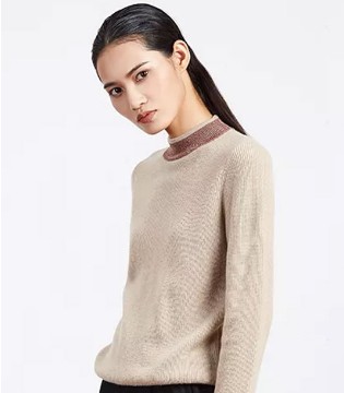 弗蔻,弗蔻女装,女装品牌,军绿色丝绒,橙色羽绒服