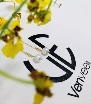 Venvee,樊羽,樊羽首饰,珍珠耳环,珍珠首饰