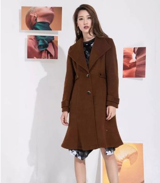 莎斯莱思,莎斯莱思女装, 莎斯莱思针织裙