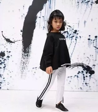 久久童装,春装
