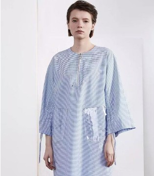 必然女装,早春新品