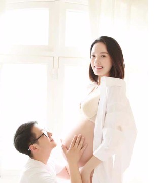 馨仪,怀孕,卓亨瑜,生子