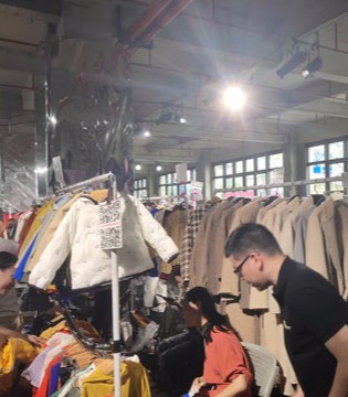品牌推荐会,品牌服装,时尚服装
