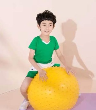 选购童装,合格童装,小马嘟嘟