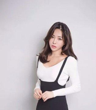 品牌女装,时髦穿搭,着秀