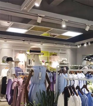 品牌服饰,时尚女装,着秀