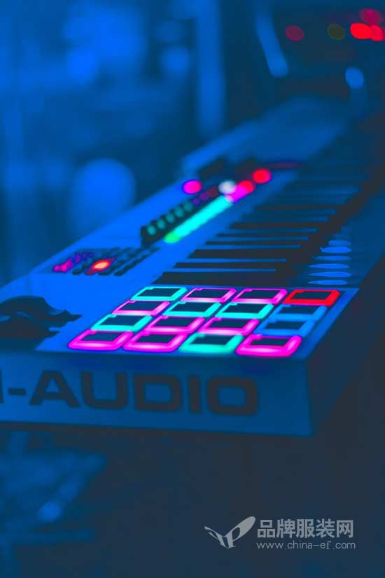 国内首档打歌综艺即将上映 音乐圈的春天要来