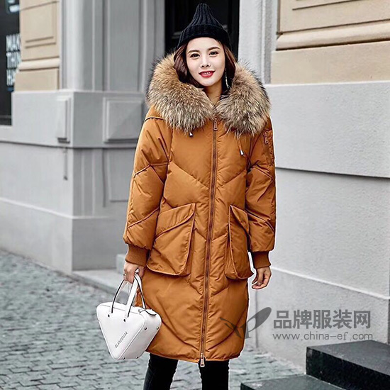 让女性走在时尚潮流前沿 粤韵的冬季之声