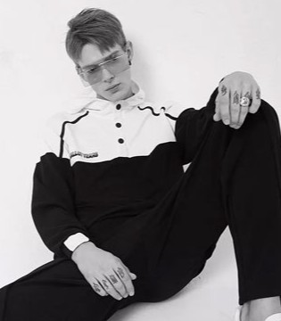 品牌服饰,时尚女装,凯施迪,UV潮牌男装