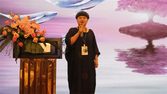 热烈祝贺意澳2019春夏新品发布会圆满成功！