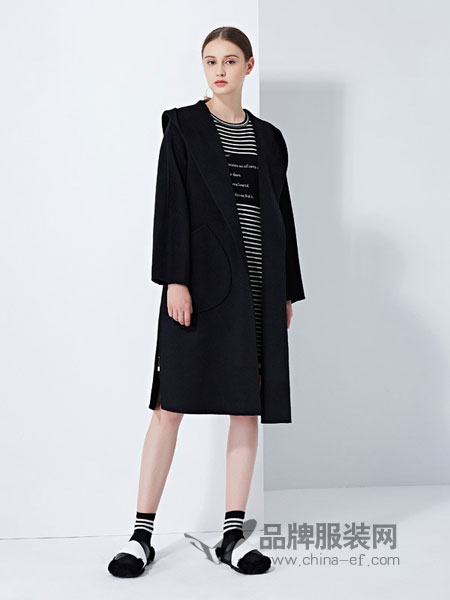 祝贺太和女装五专店单店销售金额破100万 !