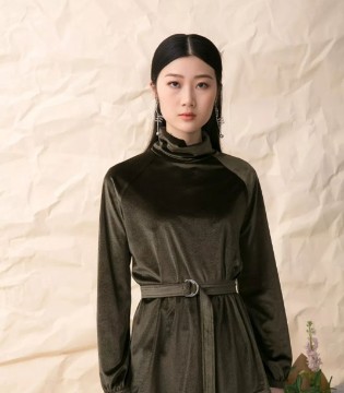 品牌服饰,时尚单品,莎斯莱思
