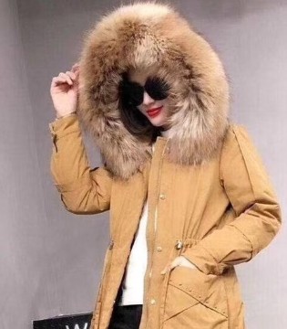 品牌服饰,时尚女装,衣佰芬