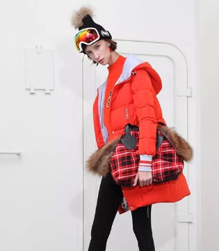 品牌服饰,服装搭配,时尚潮流,betu百图