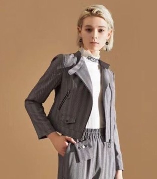 品牌服饰,时尚女装,衣佰芬