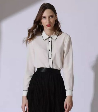品牌服饰,时尚女装,春装搭配,拉维妮娅
