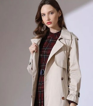 品牌服饰,时尚女装,LaviniaClub,拉维妮娅