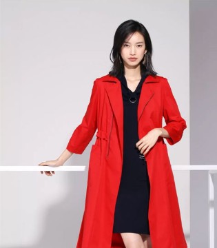 品牌服饰,时尚单品,领秀
